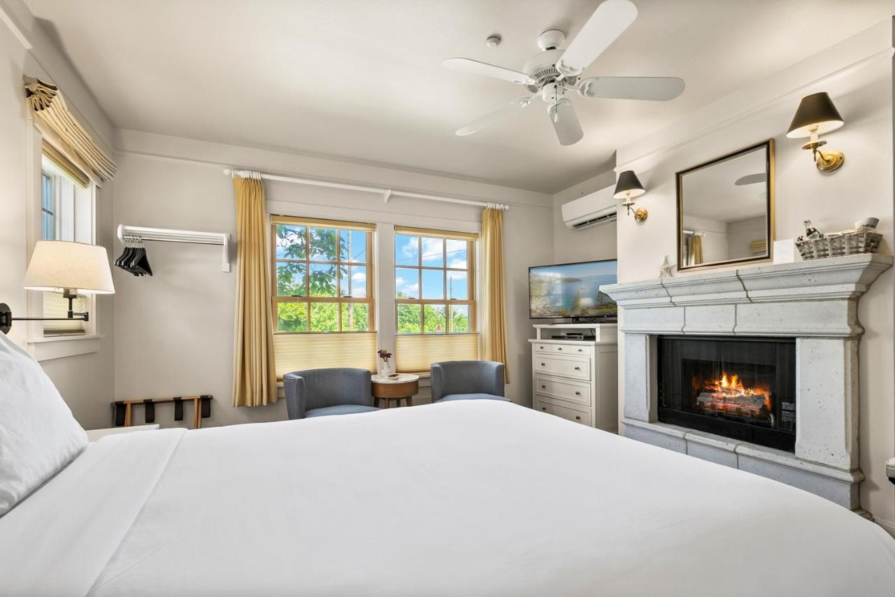 Saratoga Inn Langley Exteriör bild